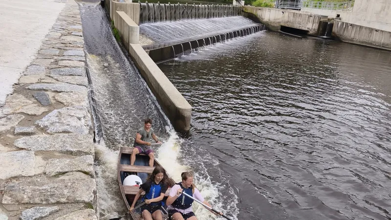 824afe8d-e1da-4ba8-8a4f-9f4a775fbc82