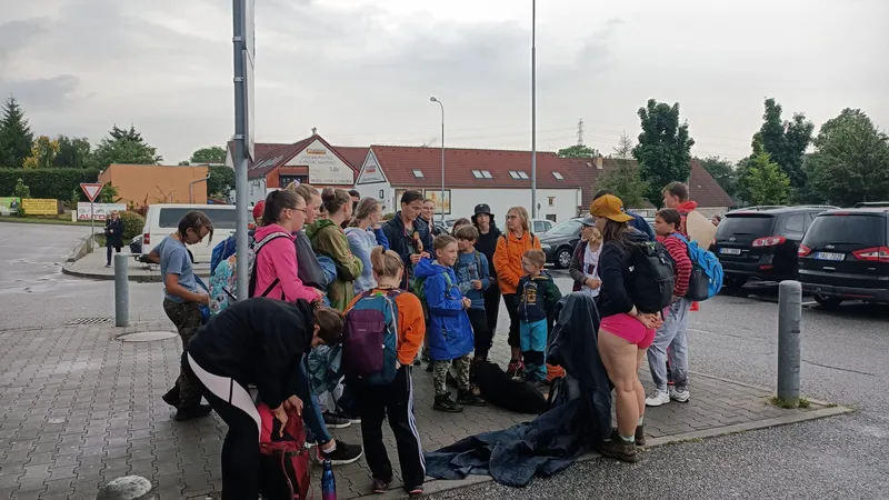 bc6e81b3-330a-46a3-a7d9-1b5e33e1e7a1